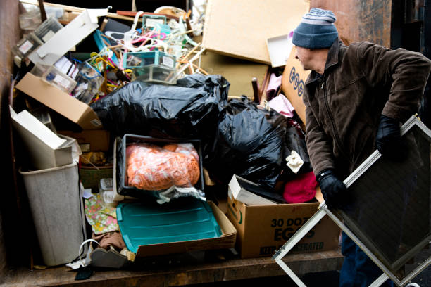 Best Estate Cleanout  in Winthrop, MN
